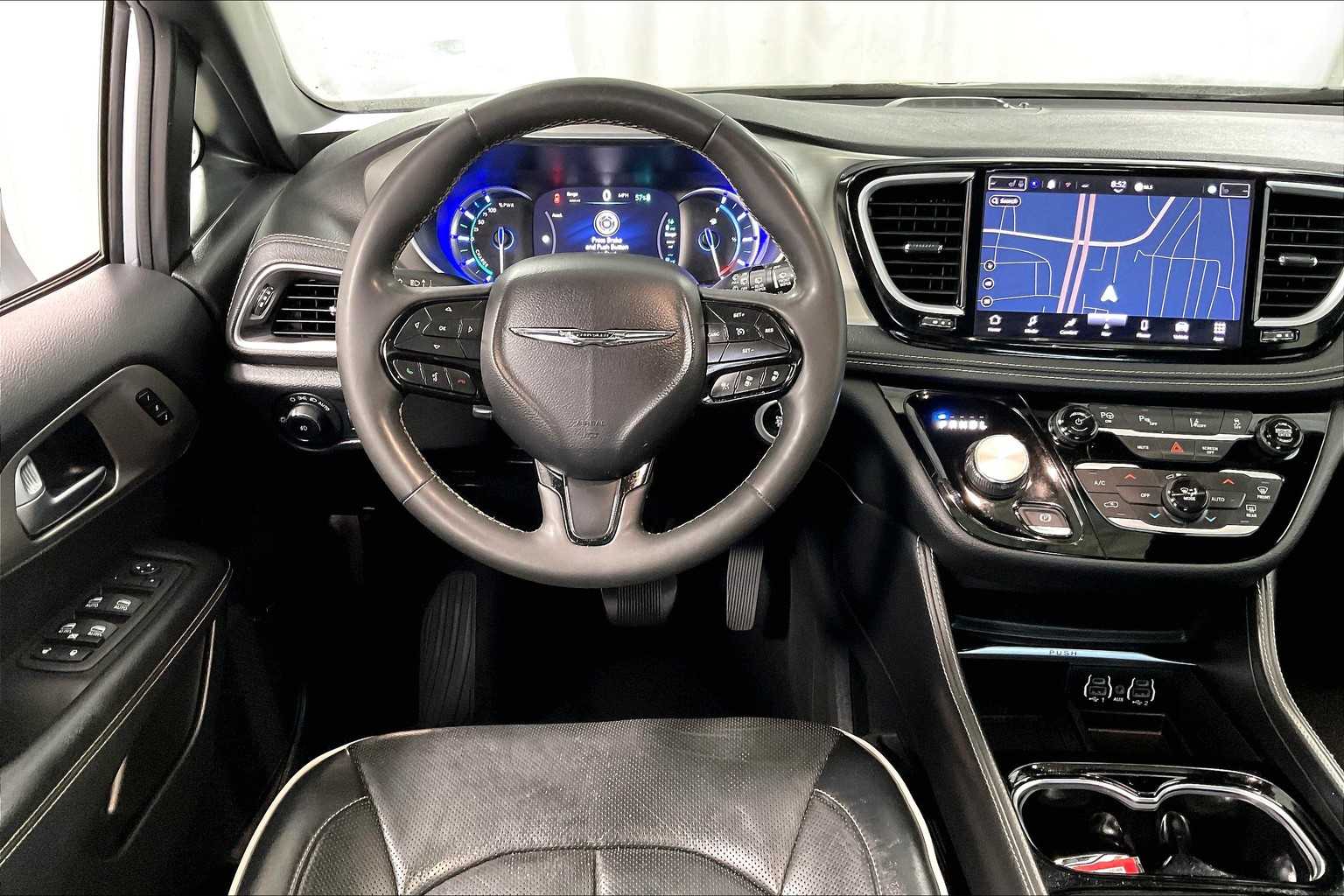 2022 Chrysler Pacifica Hybrid Limited - Photo 18
