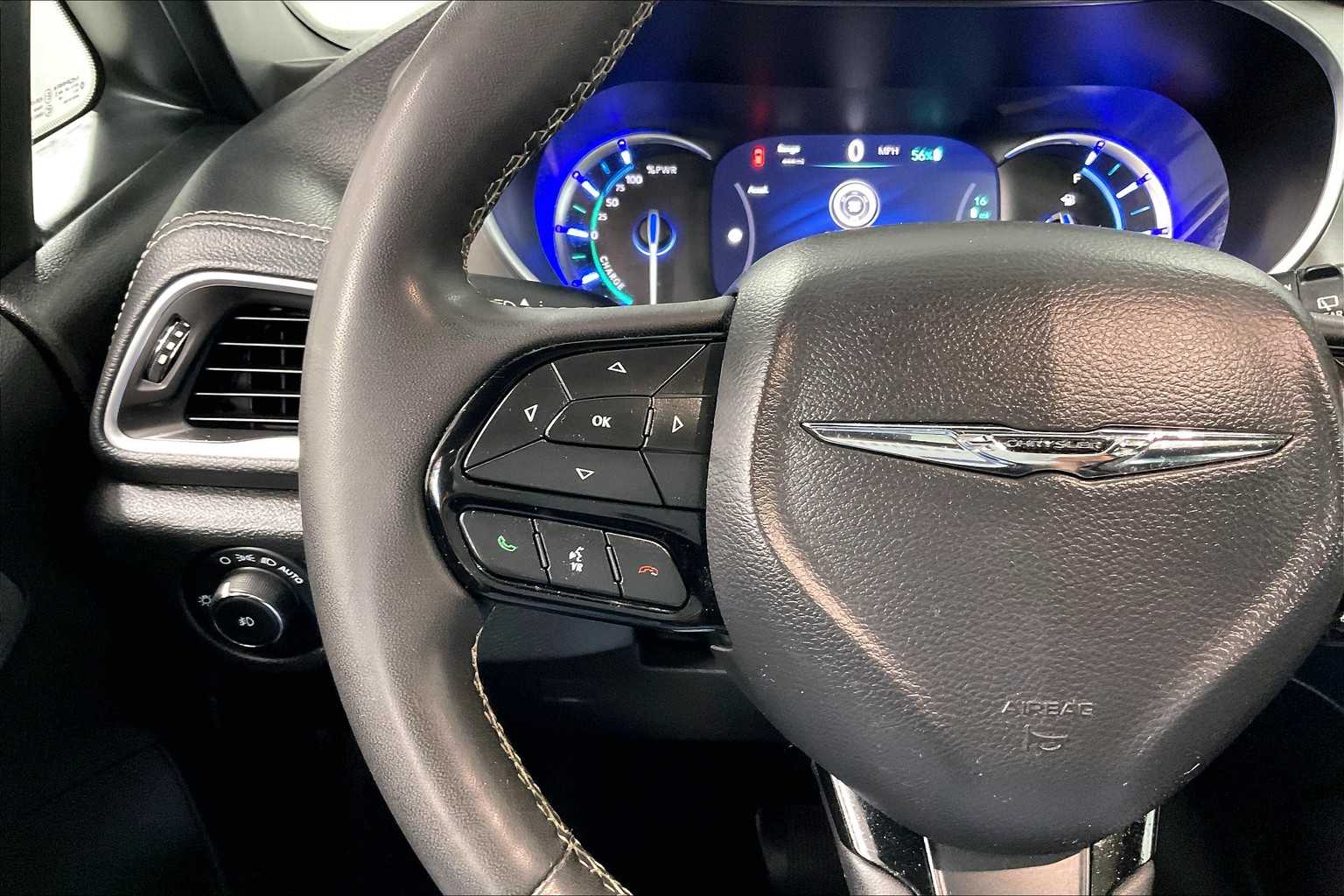 2022 Chrysler Pacifica Hybrid Limited - Photo 24