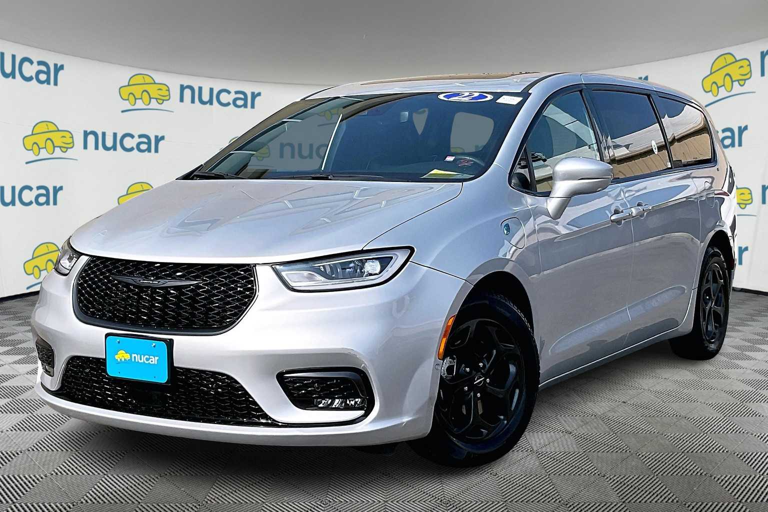 2022 Chrysler Pacifica Hybrid Limited - Photo 3