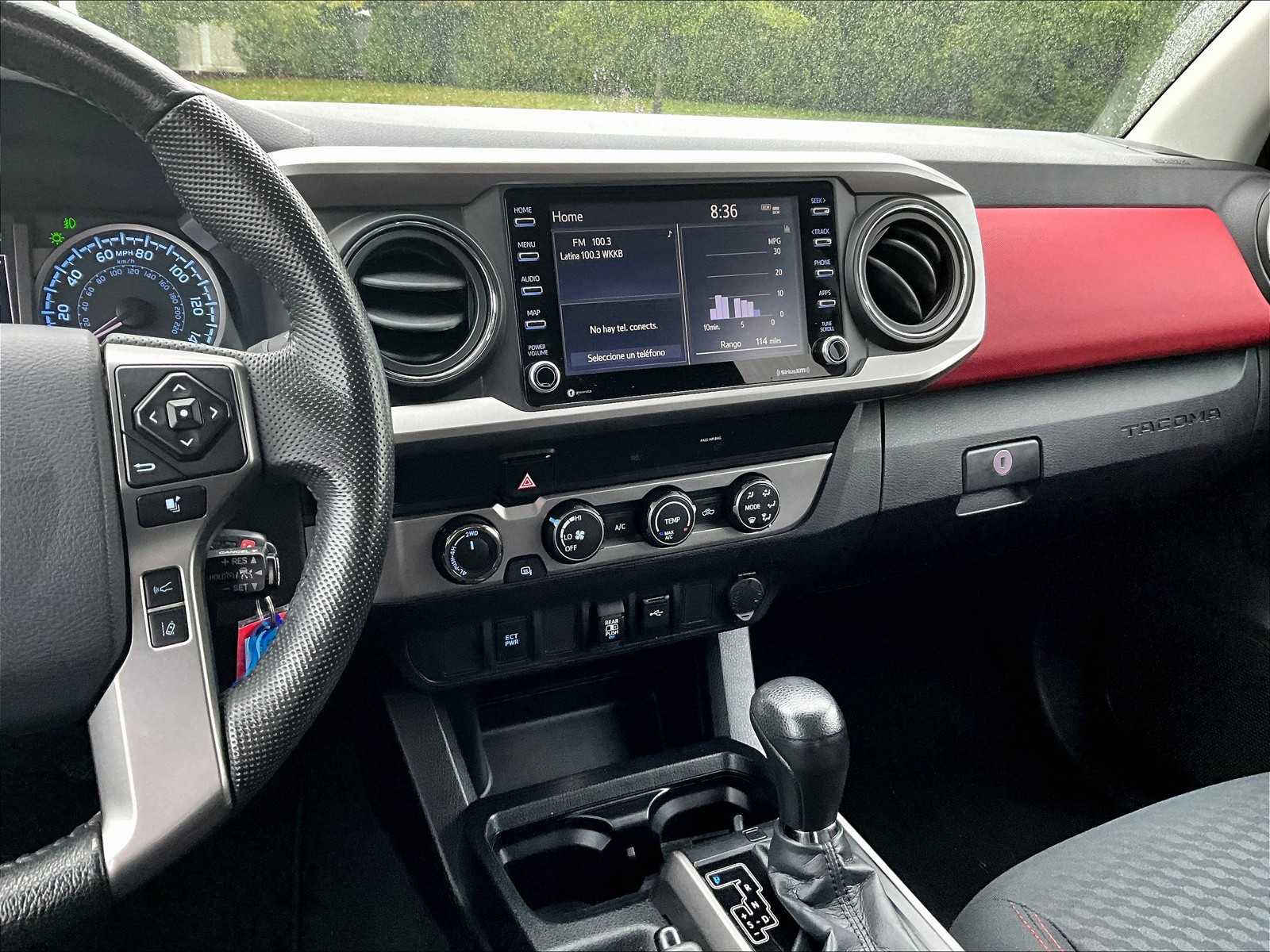 2020 Toyota Tacoma SR5 - Photo 18
