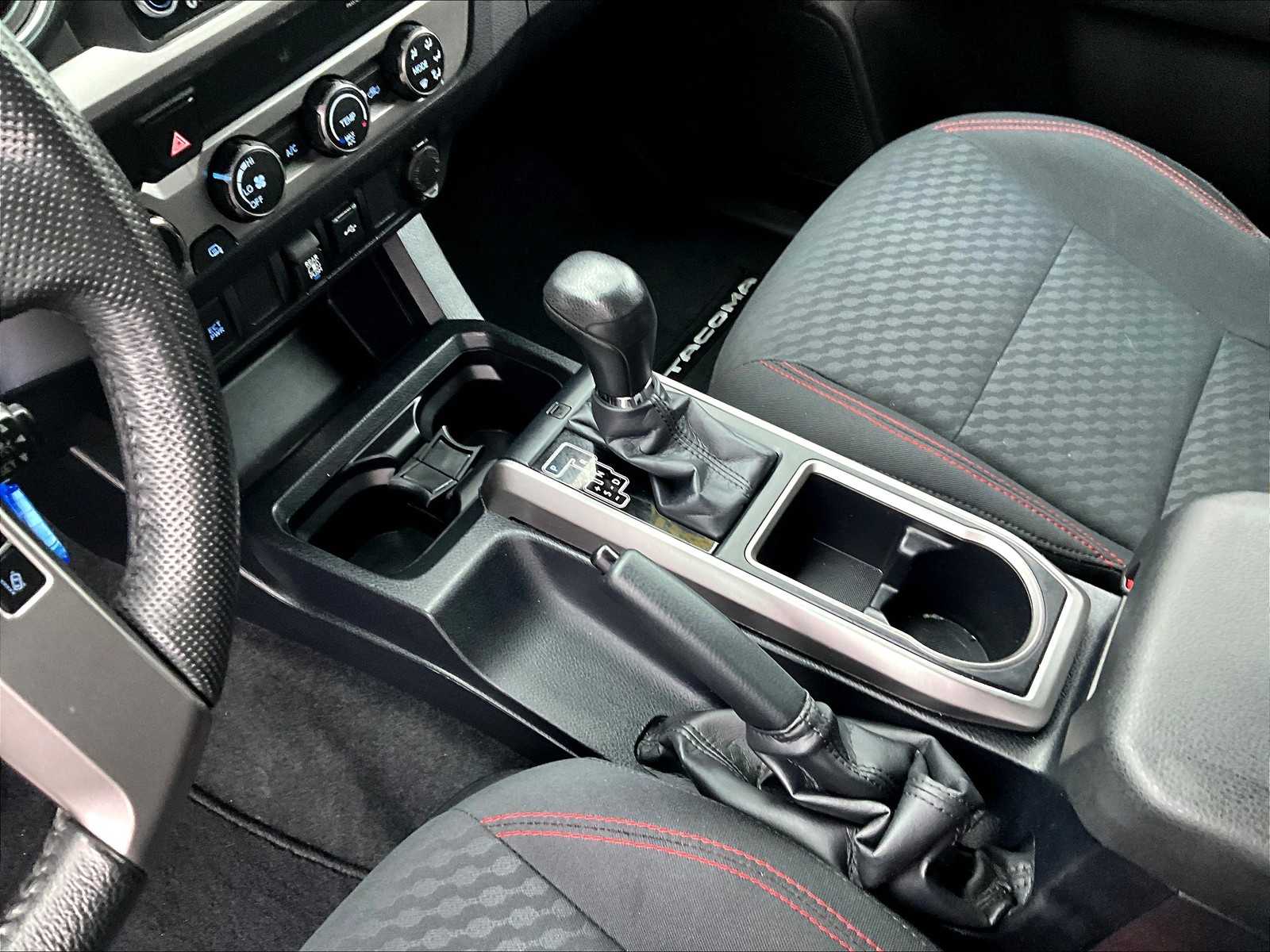 2020 Toyota Tacoma SR5 - Photo 20