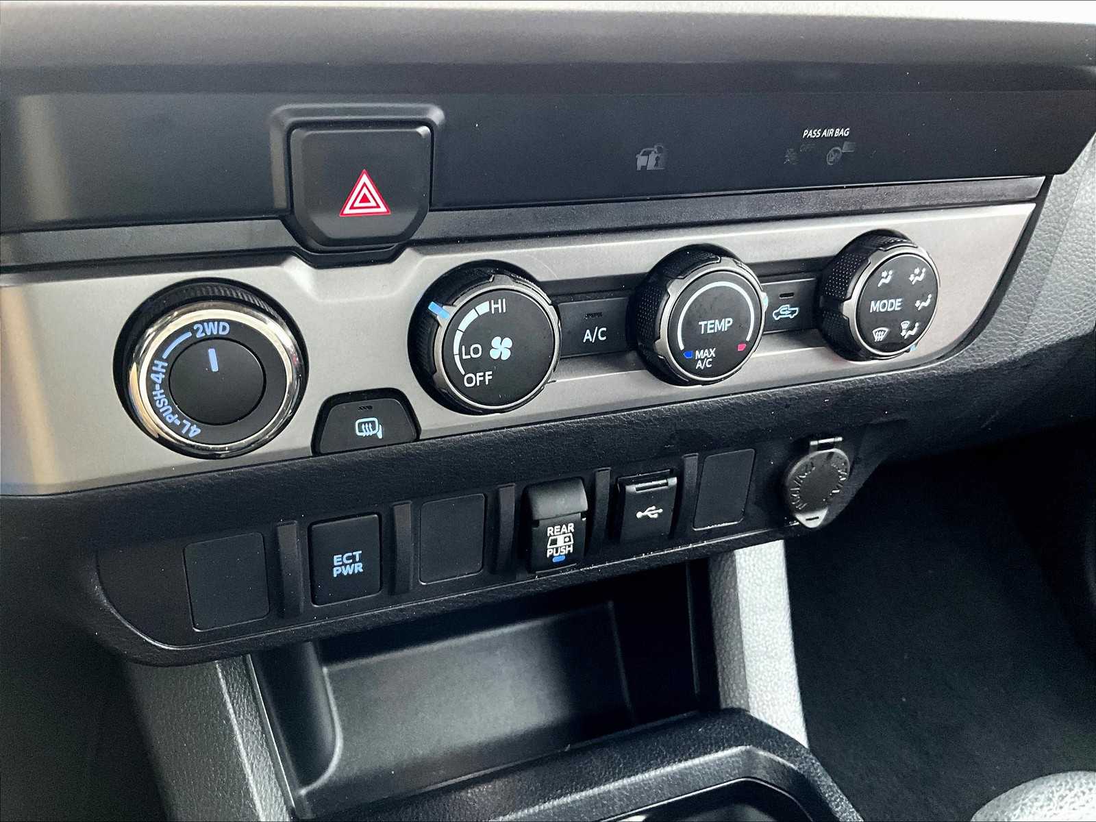 2020 Toyota Tacoma SR5 - Photo 26