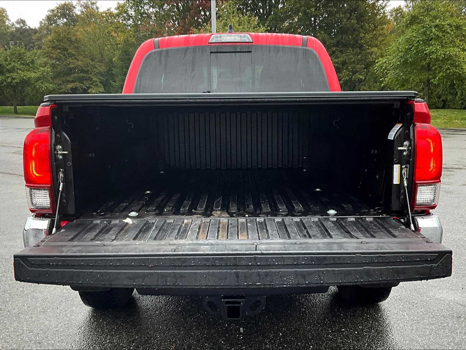 2020 Toyota Tacoma SR5 - Photo 31