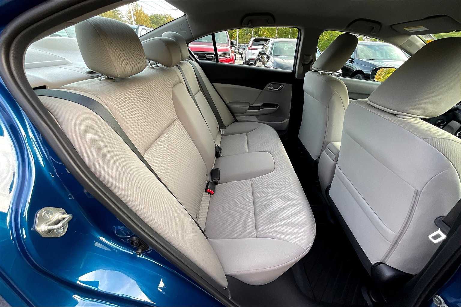 2015 Honda Civic LX - Photo 16