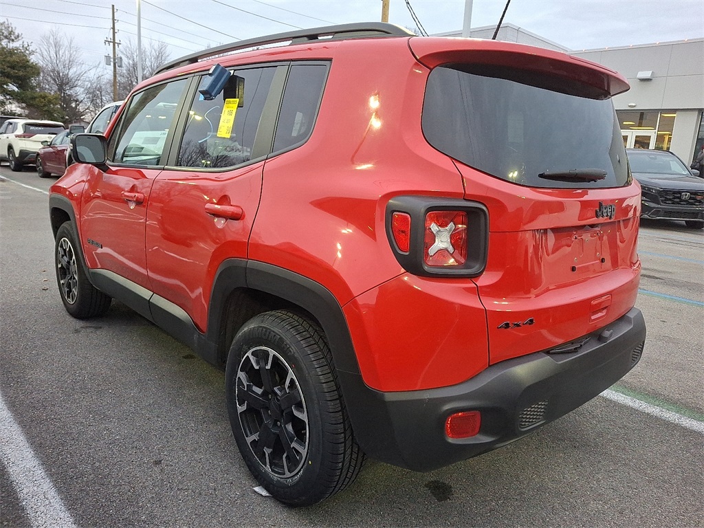 2023 Jeep Renegade  - Photo 4