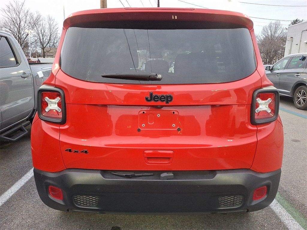 2023 Jeep Renegade  - Photo 5