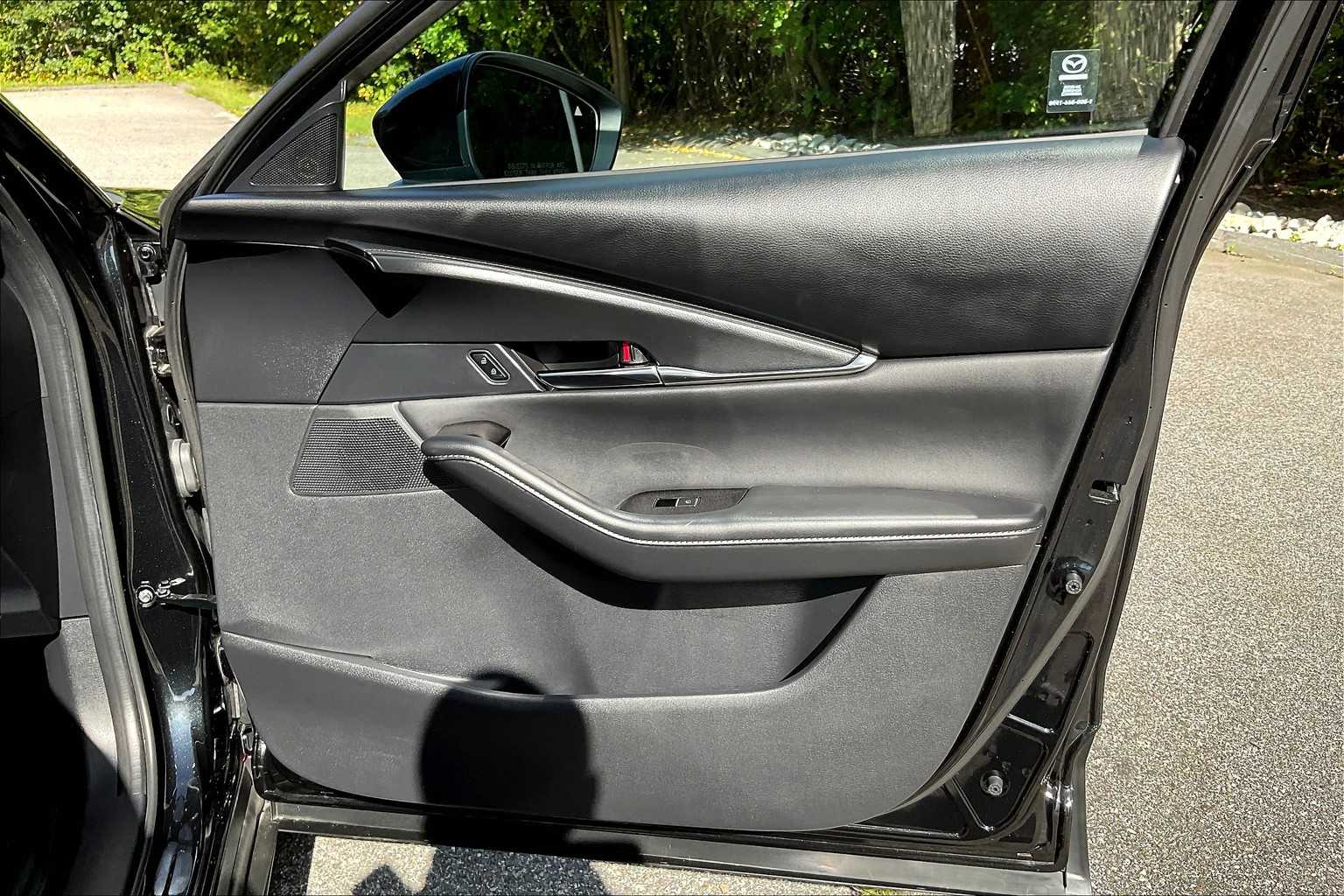 2022 Mazda CX-30 2.5 S Preferred Package - Photo 19