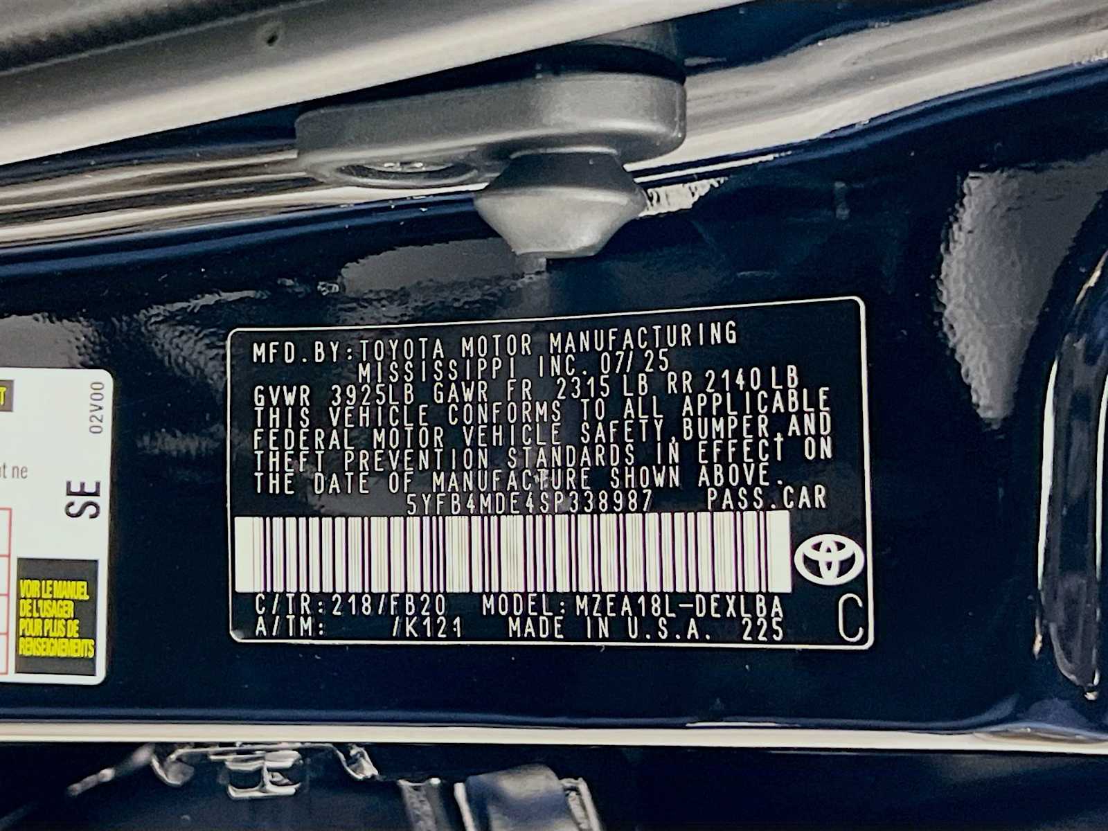 2025 Toyota Corolla LE - Photo 19