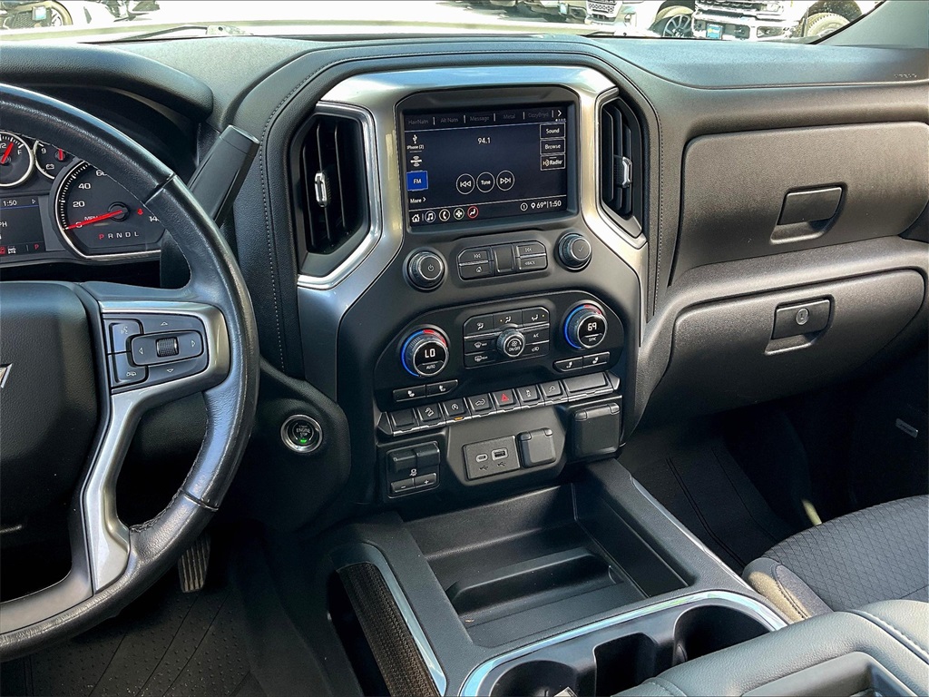 2020 Chevrolet Silverado 1500 RST - Photo 17