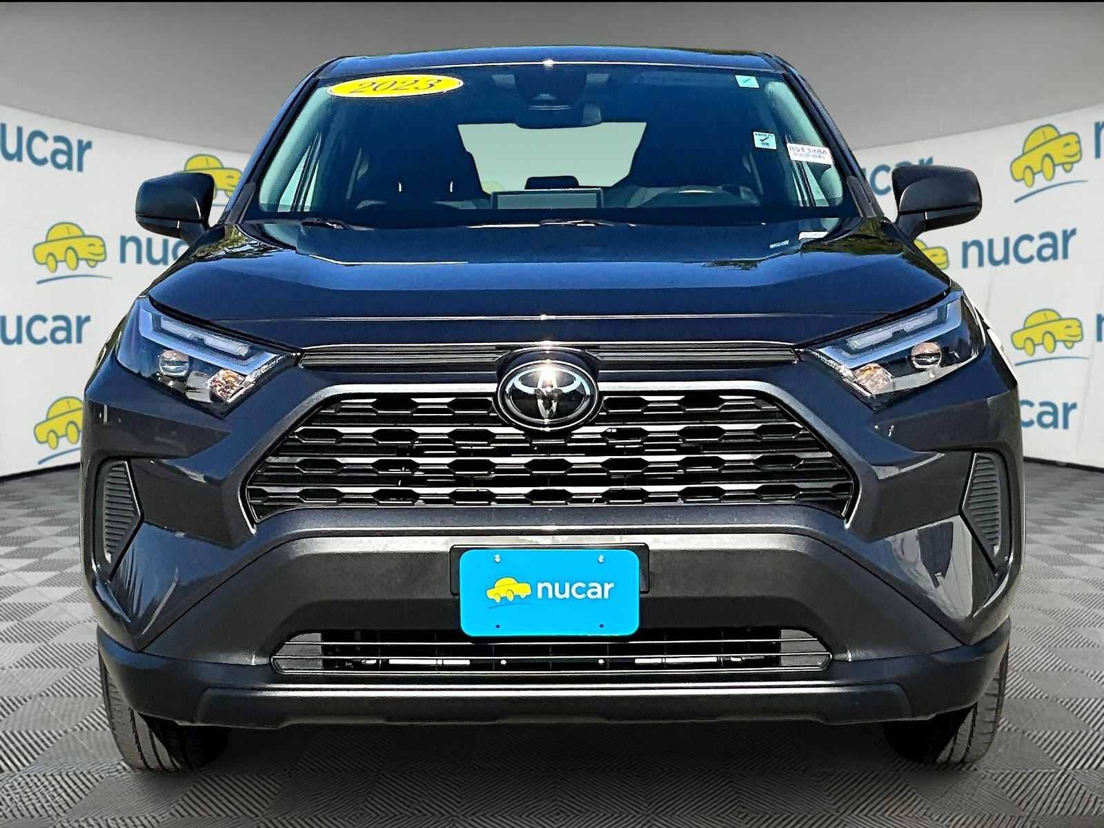 2023 Toyota RAV4 LE - Photo 2