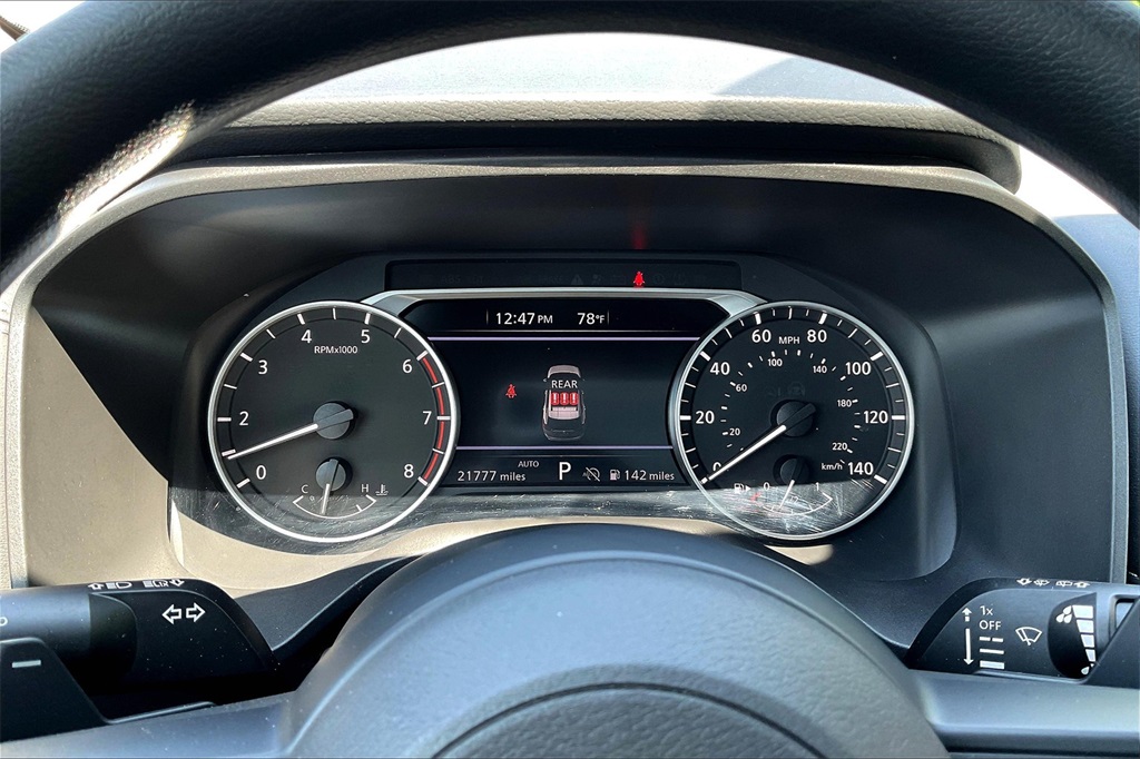 2024 Nissan Rogue SV - Photo 14