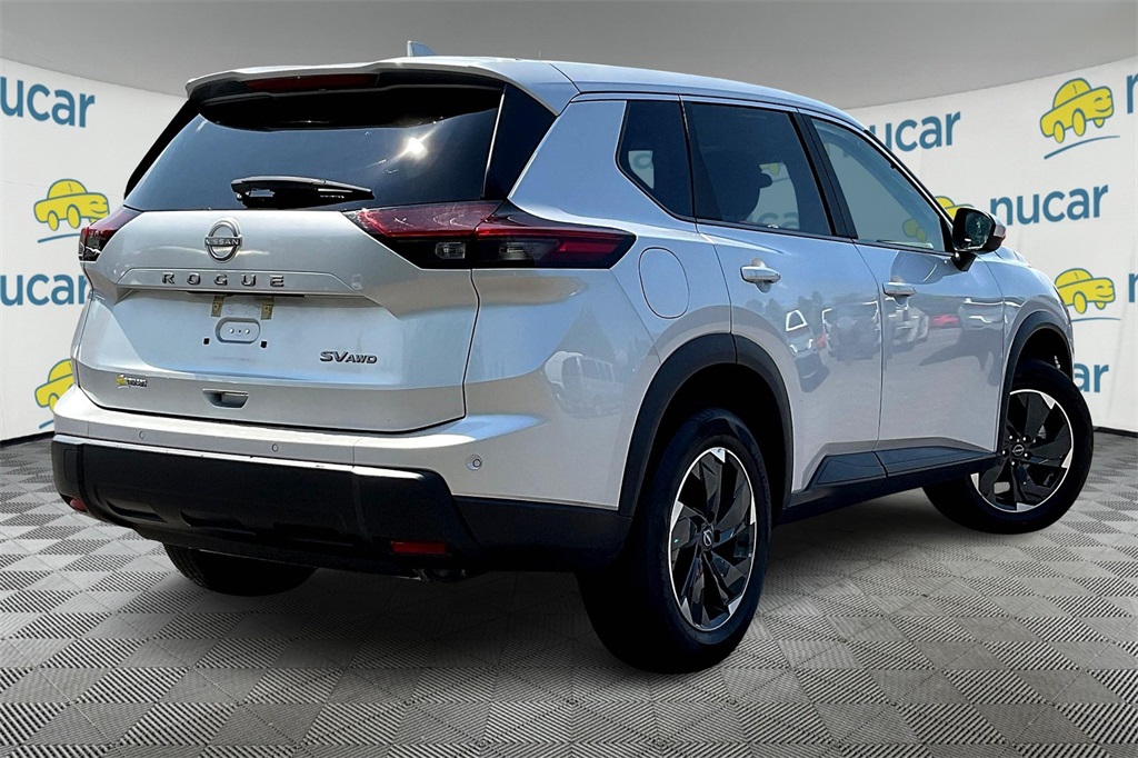 2024 Nissan Rogue SV - Photo 6
