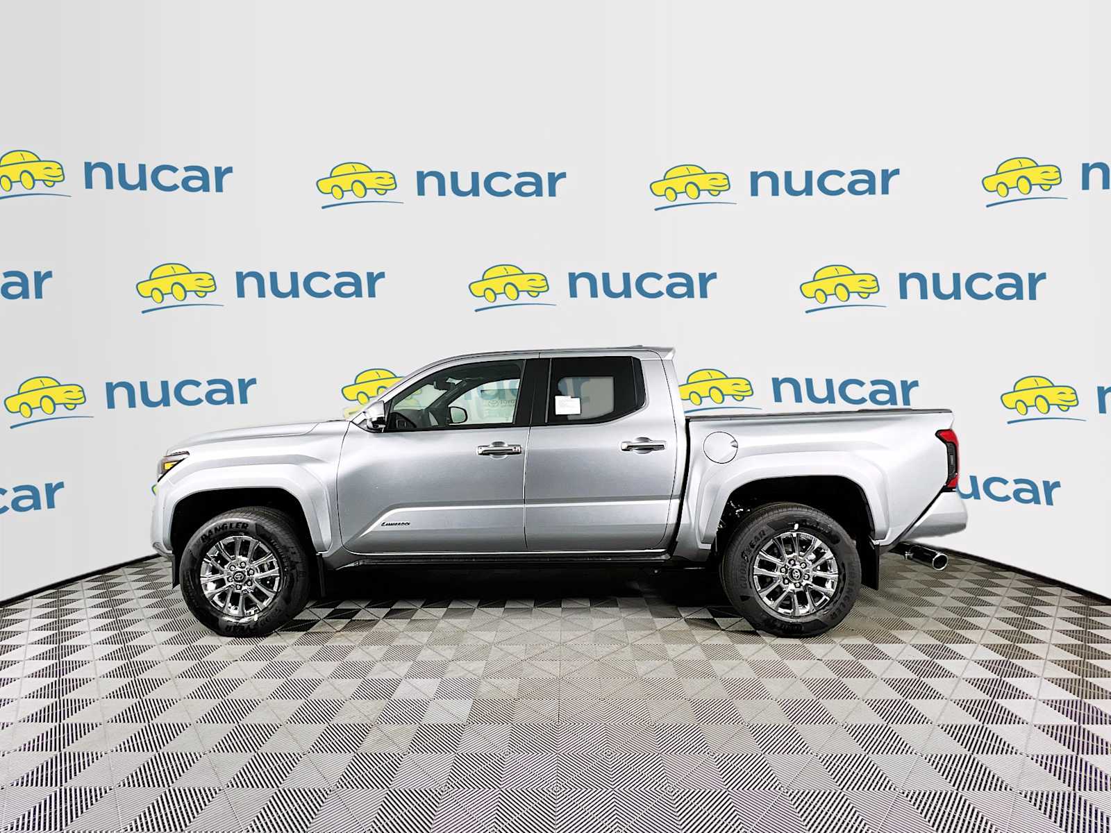 2025 Toyota Tacoma Limited - Photo 3