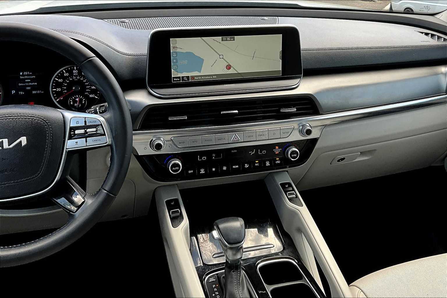 2022 Kia Telluride S - Photo 19