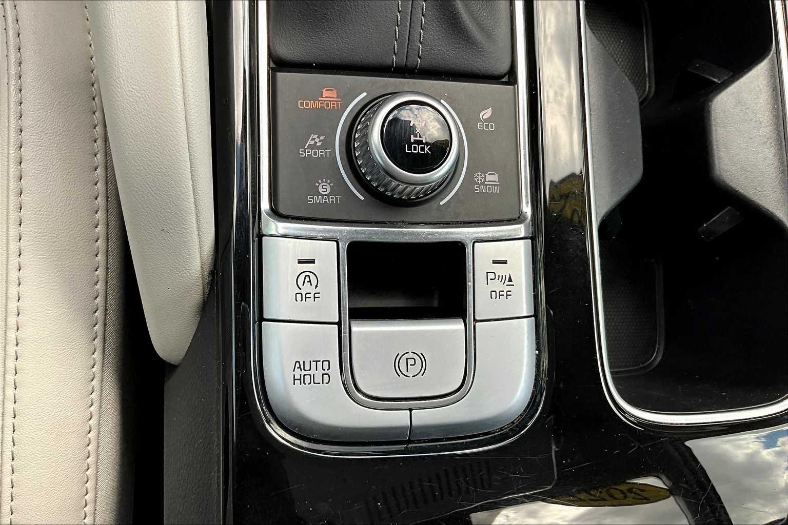 2022 Kia Telluride S - Photo 28
