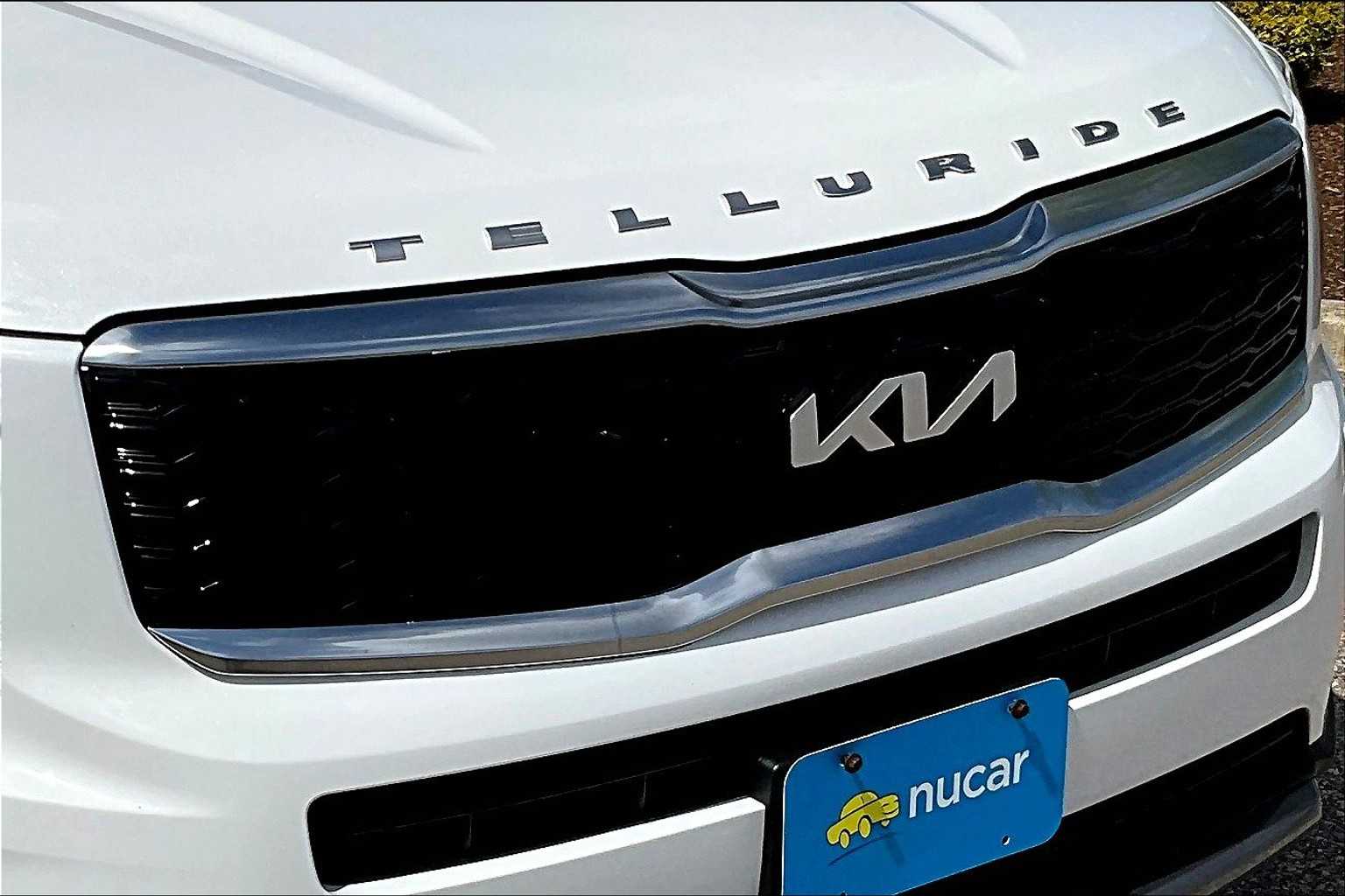 2022 Kia Telluride S - Photo 32