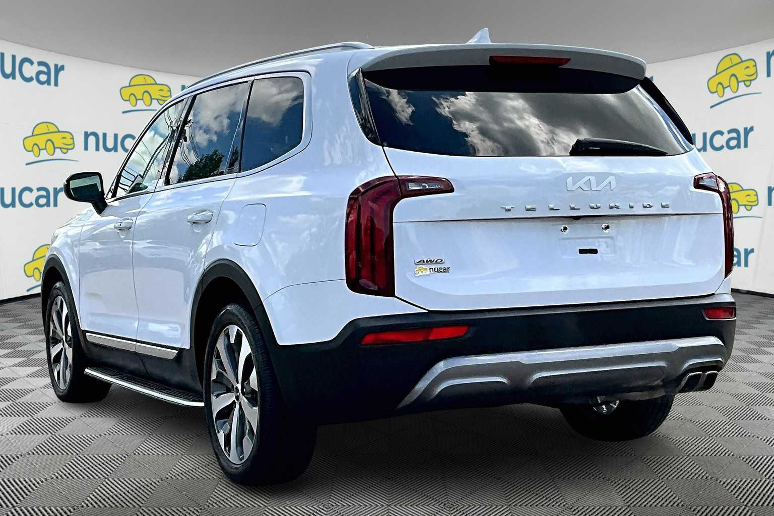2022 Kia Telluride S - Photo 4