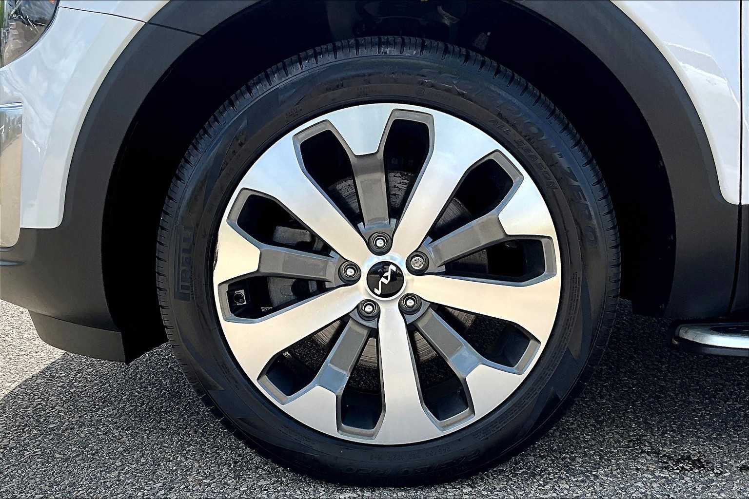 2022 Kia Telluride S - Photo 7