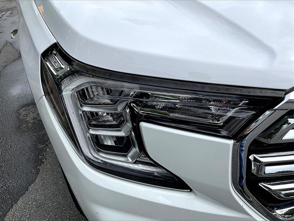 2023 GMC Terrain SLT - Photo 32