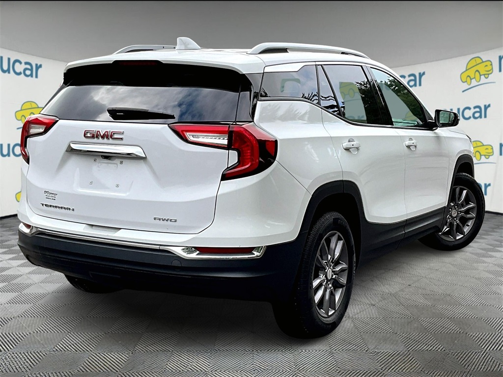2023 GMC Terrain SLT - Photo 6