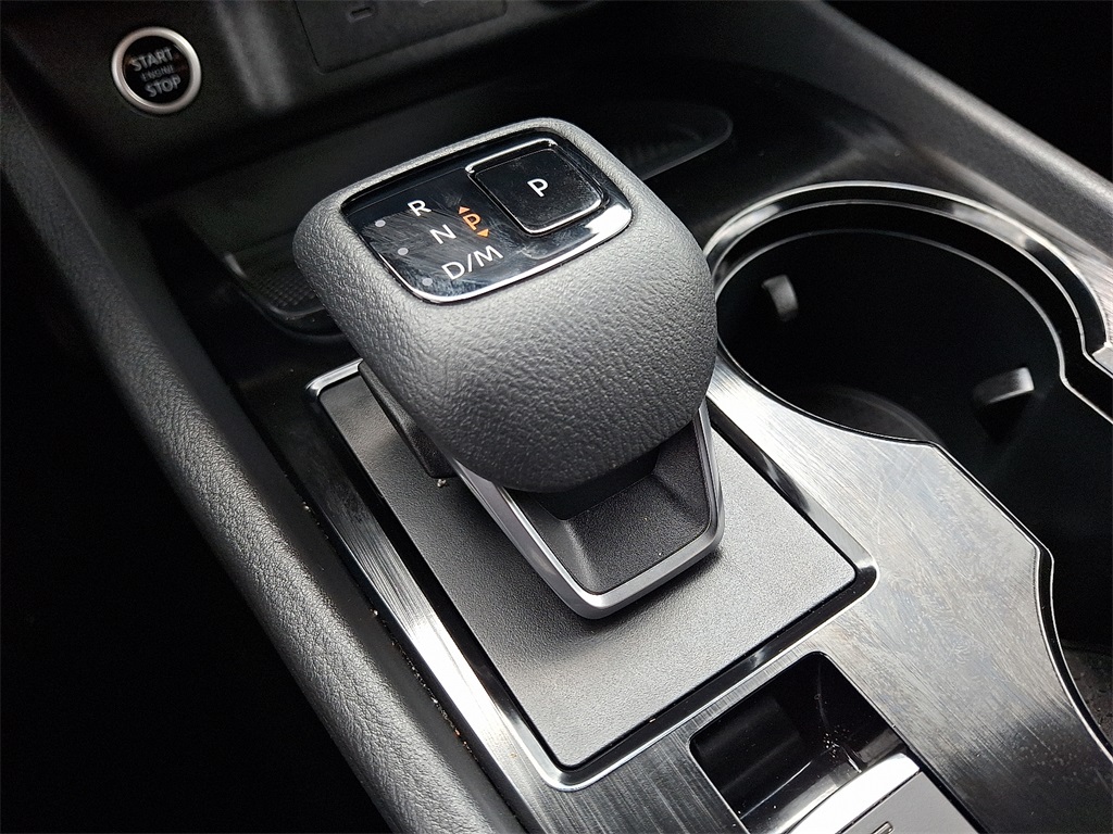 2023 Nissan Rogue SV - Photo 14