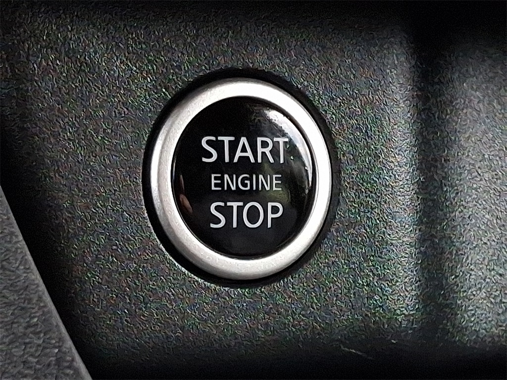 2023 Nissan Rogue SV - Photo 22