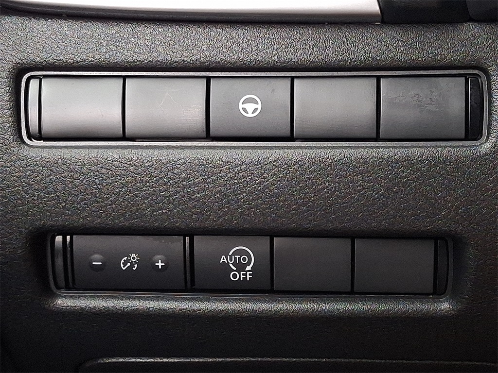 2023 Nissan Rogue SV - Photo 25