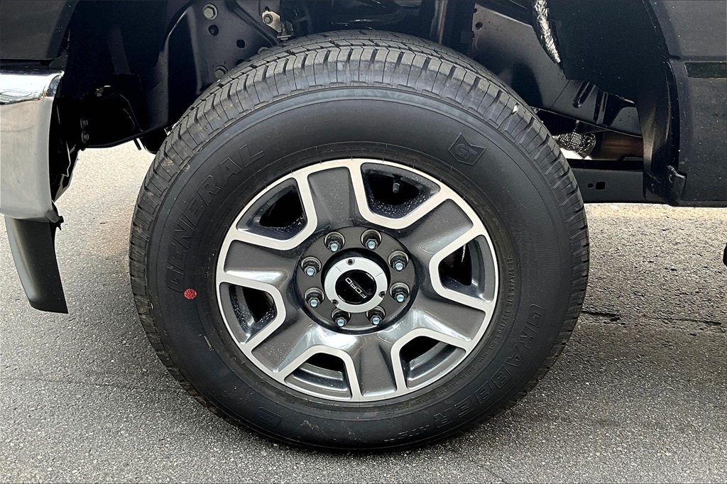 2025 Ford F-350SD XL - Photo 12
