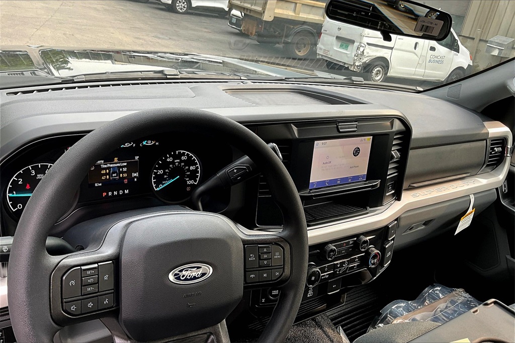 2025 Ford F-350SD XL - Photo 8