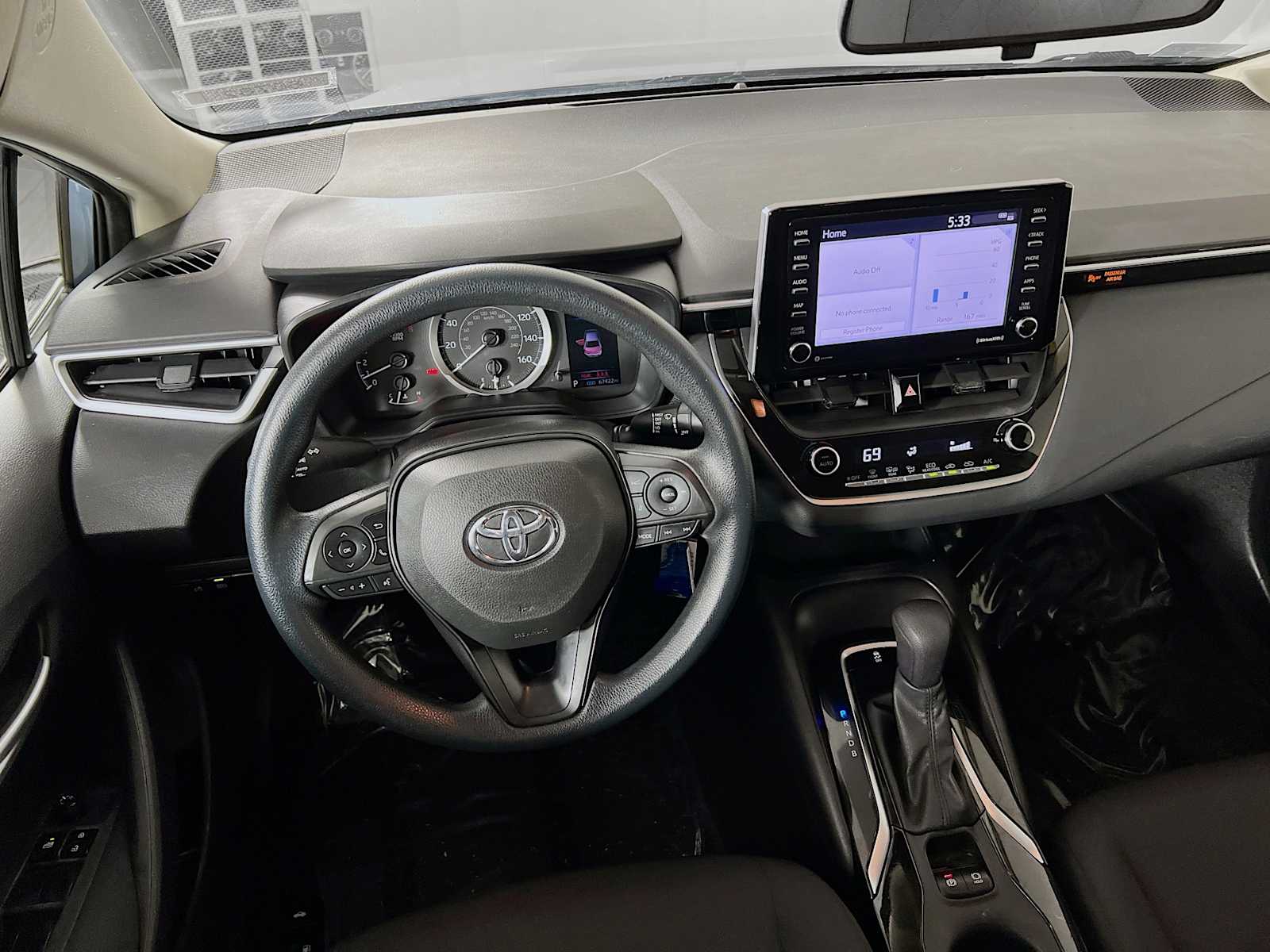 2021 Toyota Corolla LE - Photo 21