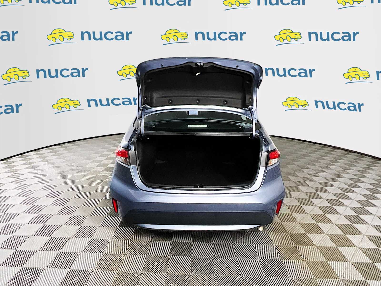 2021 Toyota Corolla LE - Photo 24