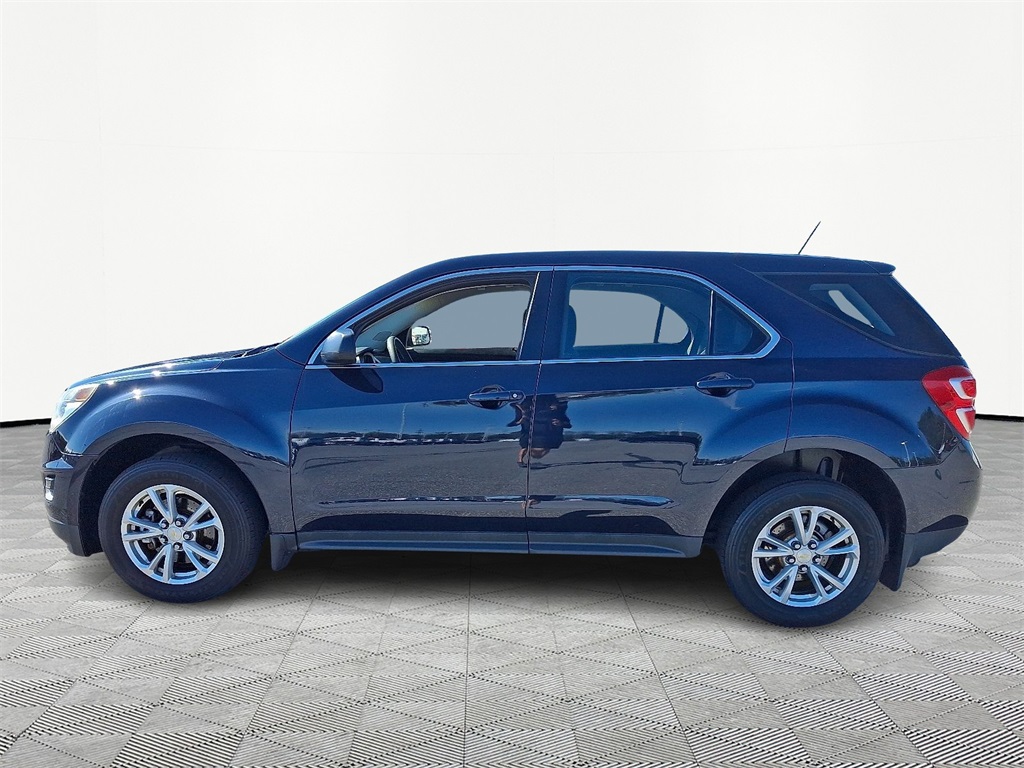 2017 Chevrolet Equinox LS - Photo 4