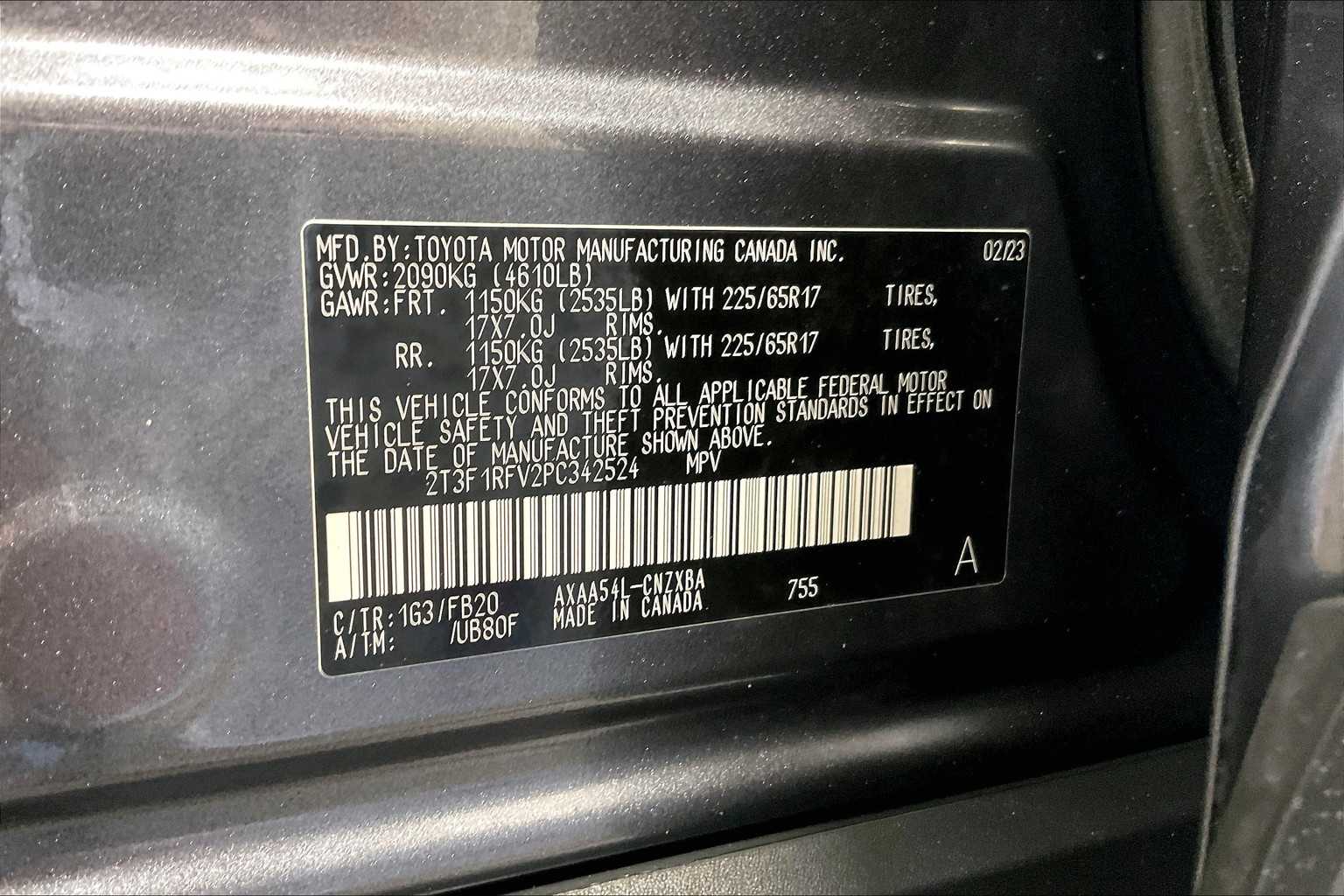 2023 Toyota RAV4 LE - Photo 35