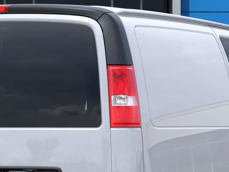 2025 Chevrolet Express  - Photo 11