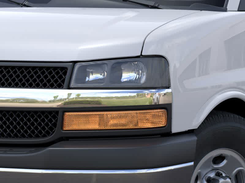 2025 Chevrolet Express  - Photo 10