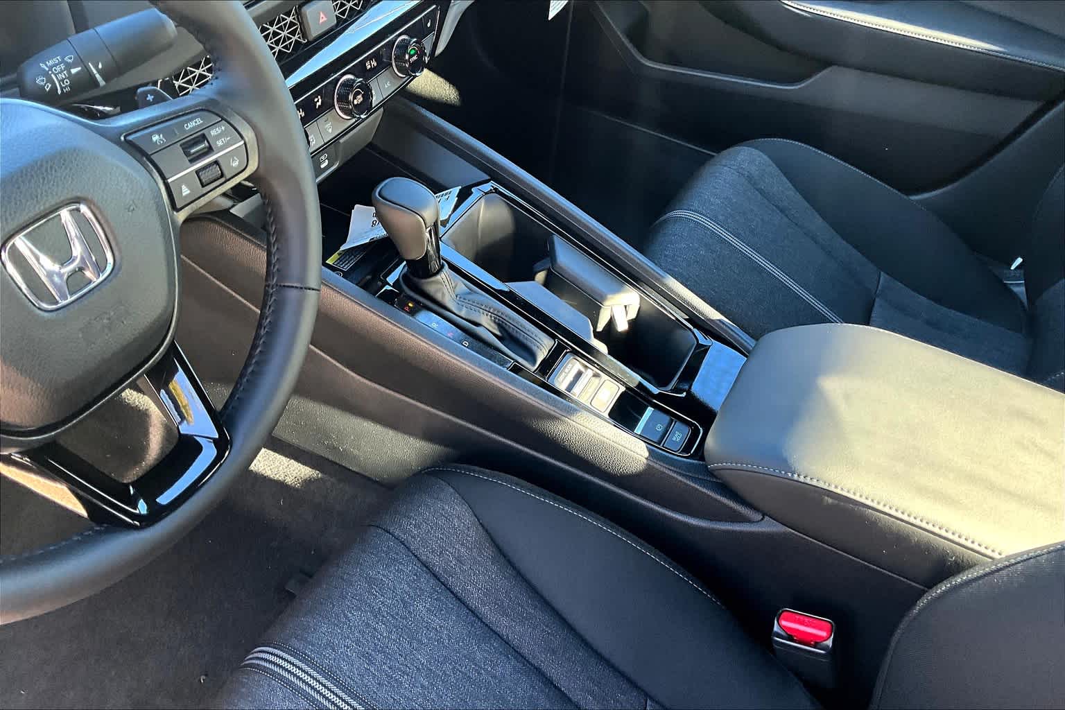 2025 Honda Accord Hybrid Sport - Photo 14