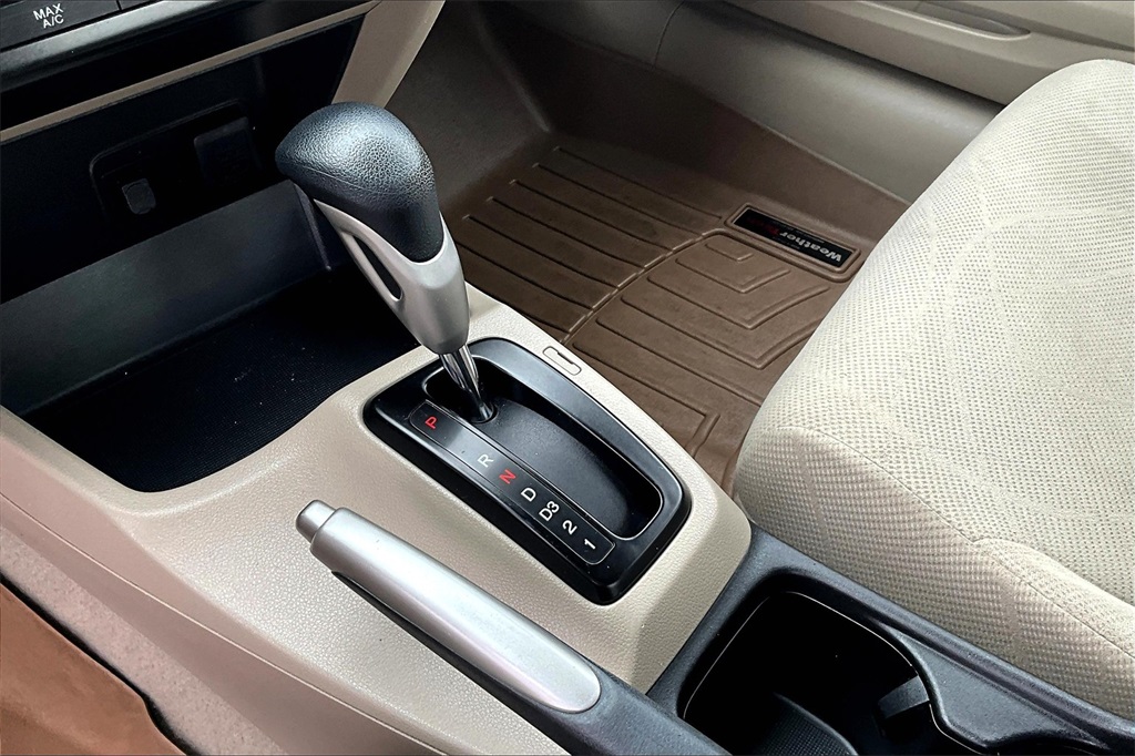 2012 Honda Civic LX - Photo 19