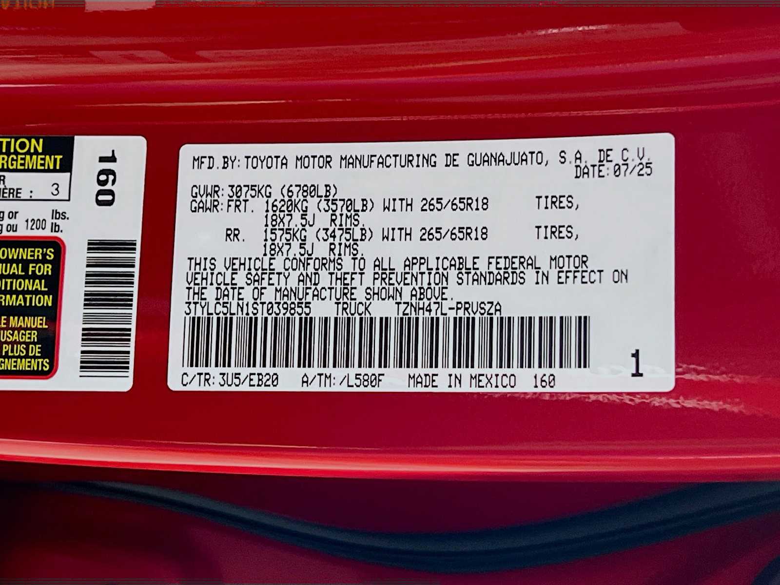 2025 Toyota Tacoma Limited Hybrid - Photo 19