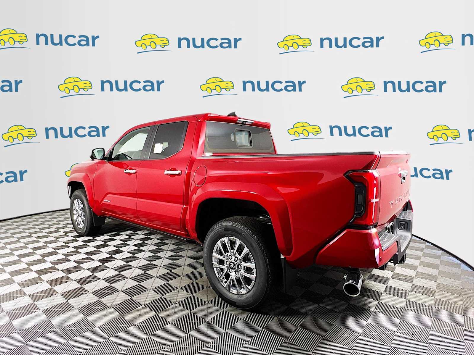 2025 Toyota Tacoma Limited Hybrid - Photo 4