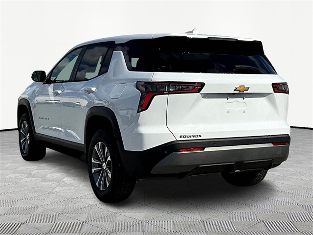 2026 Chevrolet Equinox LT - Photo 4
