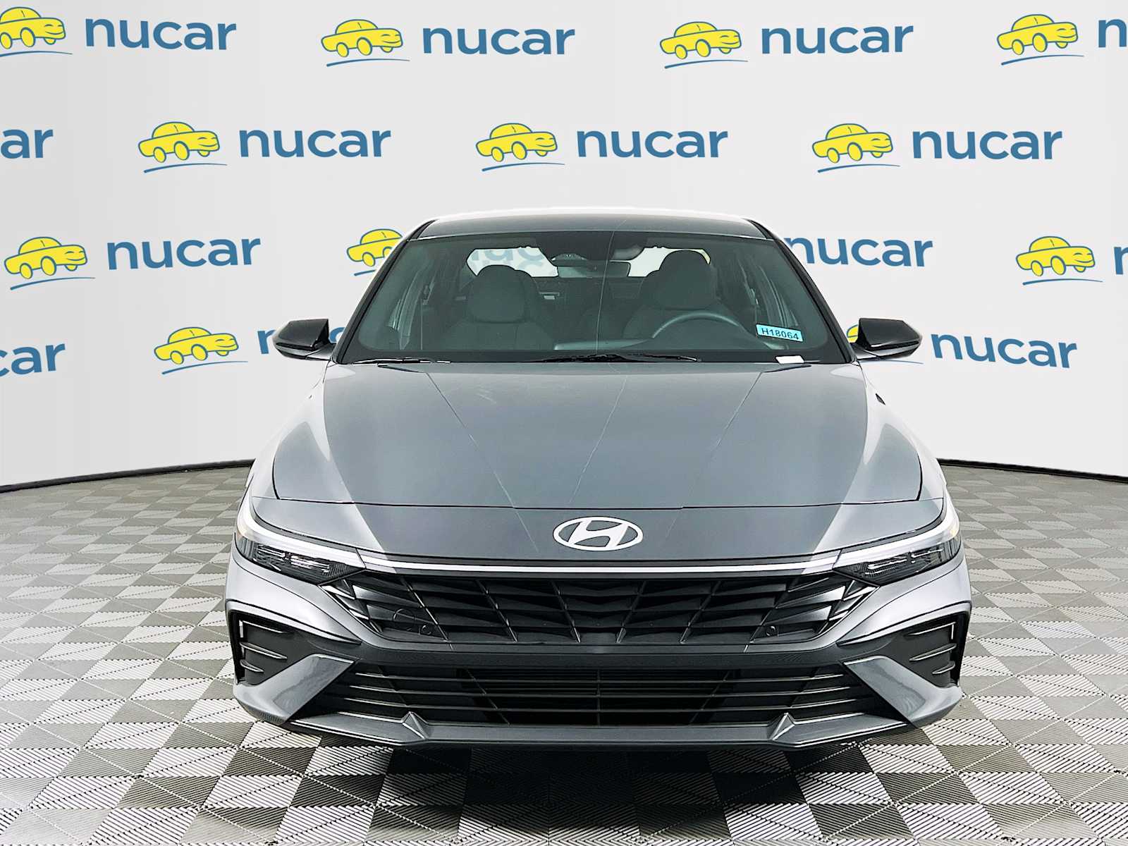 2025 Hyundai Elantra SEL Sport - Photo 2