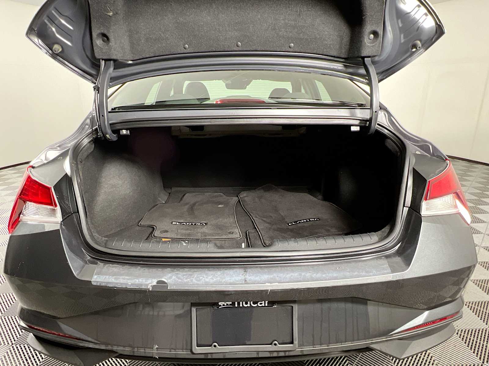 2023 Hyundai Elantra SEL - Photo 26