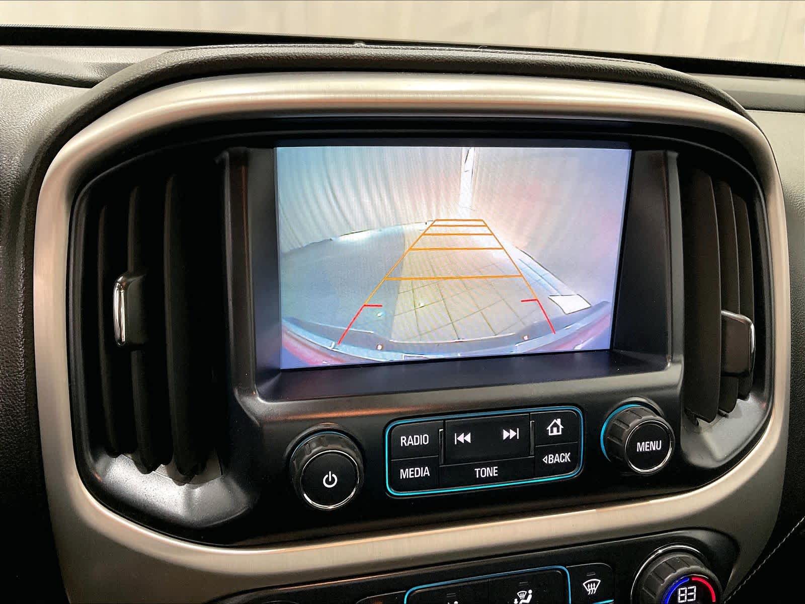 2017 GMC Canyon 4WD SLE - Photo 19