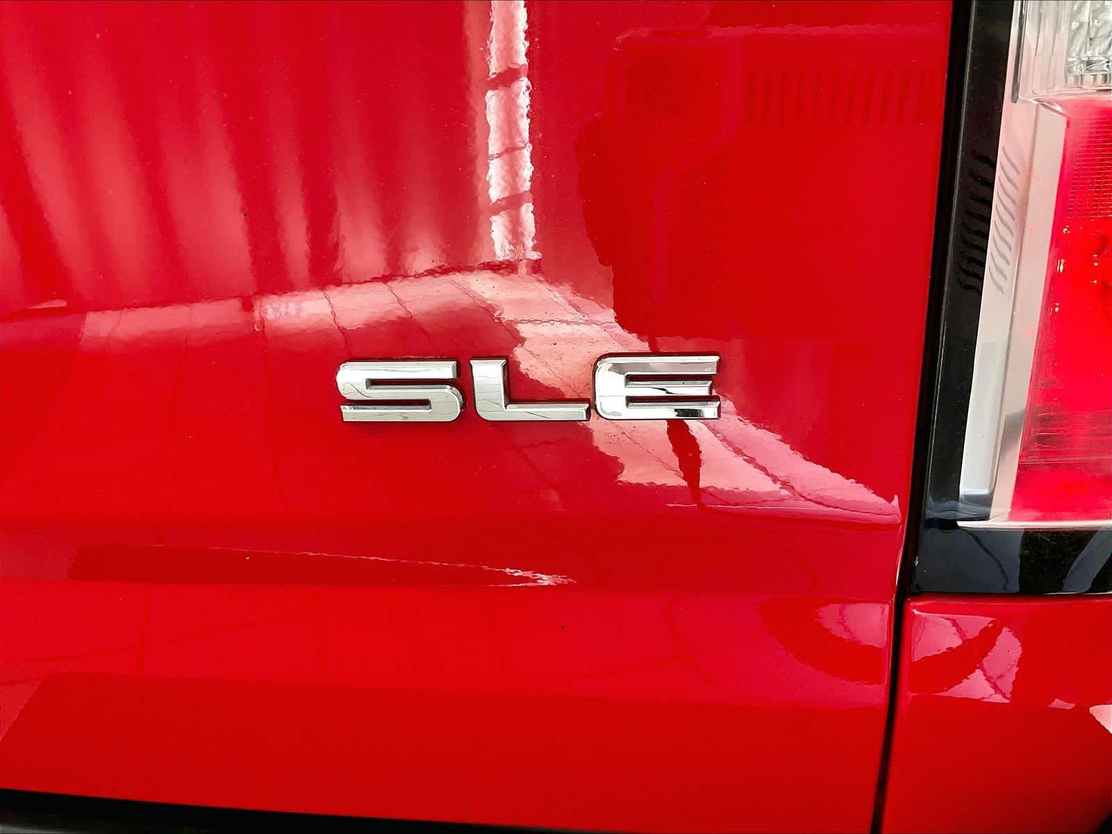 2017 GMC Canyon 4WD SLE - Photo 28