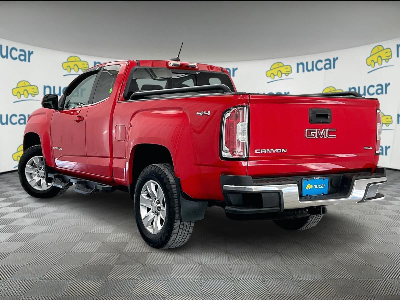 2017 GMC Canyon 4WD SLE - Photo 4