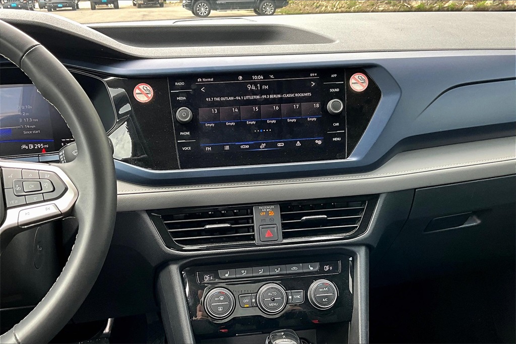 2024 Volkswagen Taos 1.5T SE - Photo 18