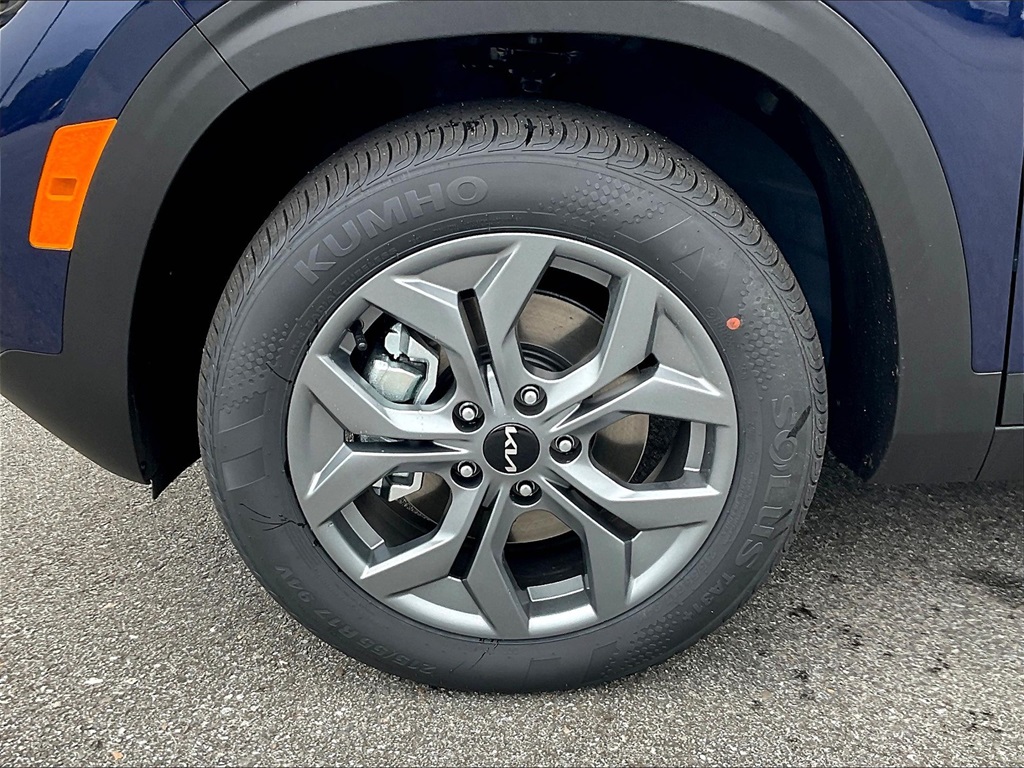2026 Kia Seltos LX - Photo 8