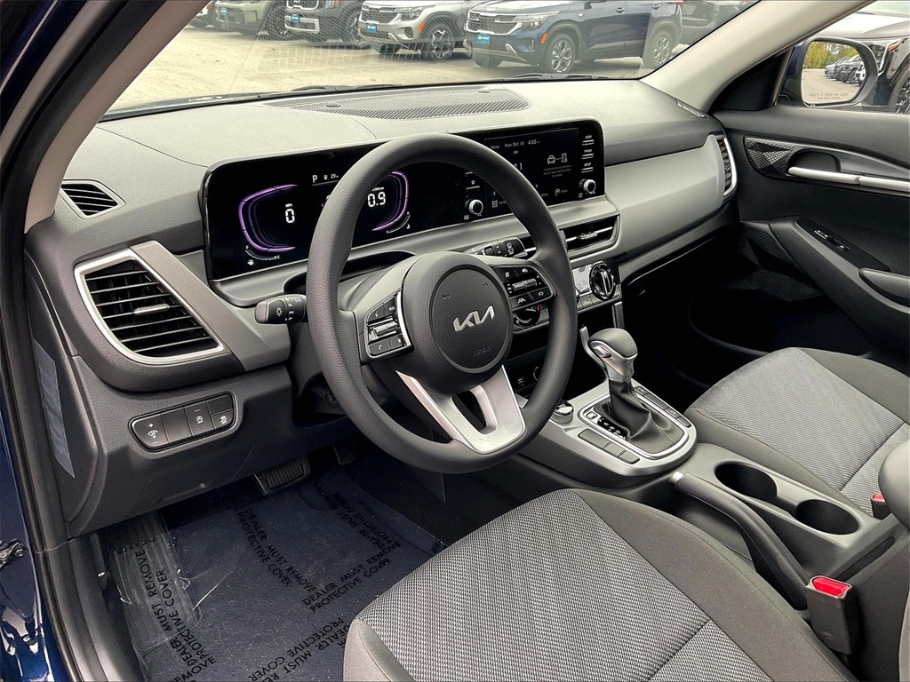 2026 Kia Seltos LX - Photo 9