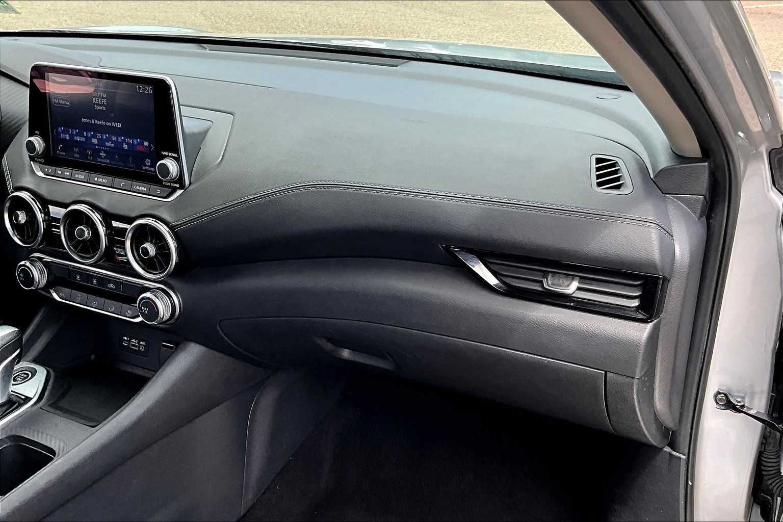 2022 Nissan Sentra SV - Photo 13