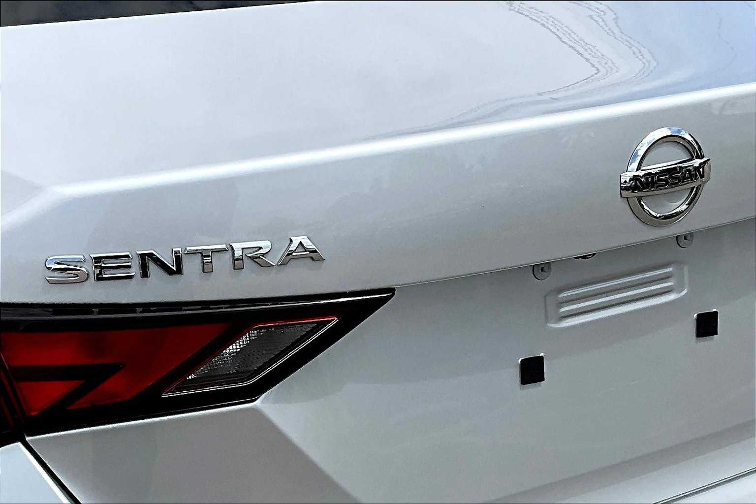 2022 Nissan Sentra SV - Photo 26
